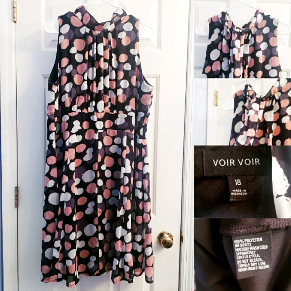 Adorable Sleeveless Mock-neck Dress